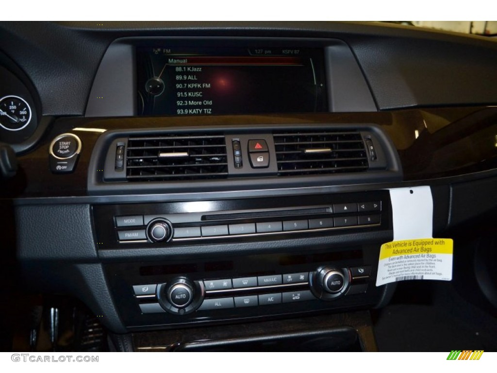 2013 5 Series 528i Sedan - Jet Black / Black photo #8