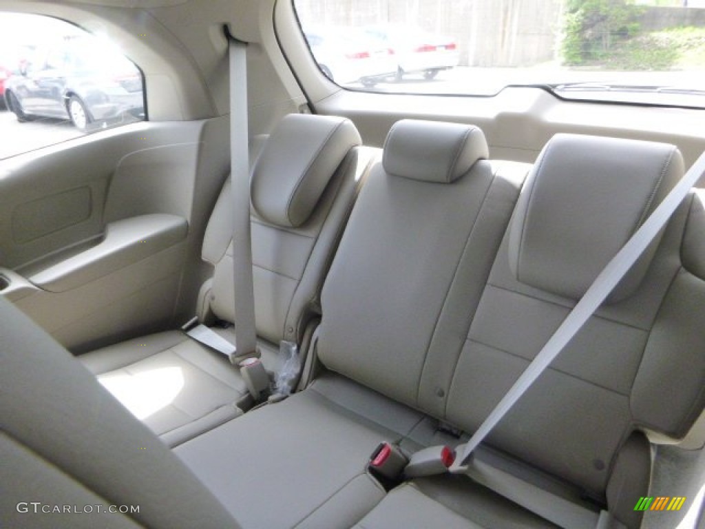 2014 Honda Odyssey EX-L Rear Seat Photo #83107549