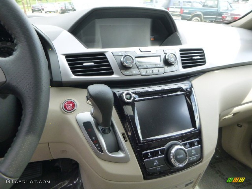 2014 Honda Odyssey EX-L Controls Photo #83107770