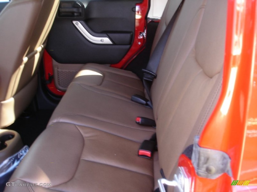 2013 Wrangler Unlimited Sahara 4x4 - Rock Lobster Red / Black/Dark Saddle photo #3