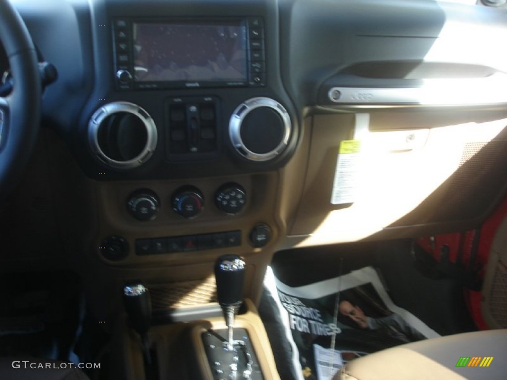 2013 Wrangler Unlimited Sahara 4x4 - Rock Lobster Red / Black/Dark Saddle photo #4
