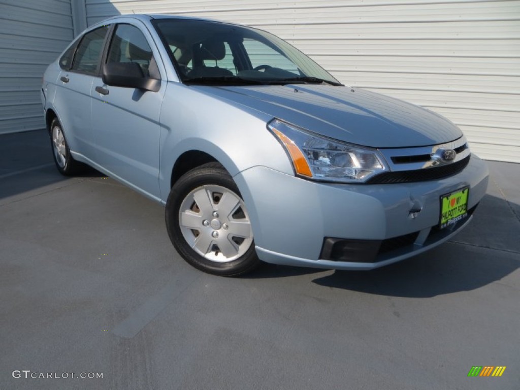 2008 Focus S Sedan - Light Ice Blue Metallic / Medium Stone photo #2