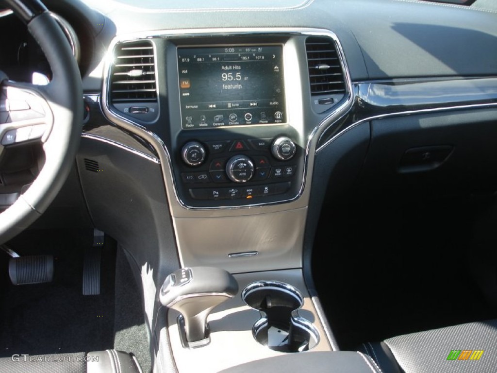 2014 Jeep Grand Cherokee Overland 4x4 Controls Photo #83115557