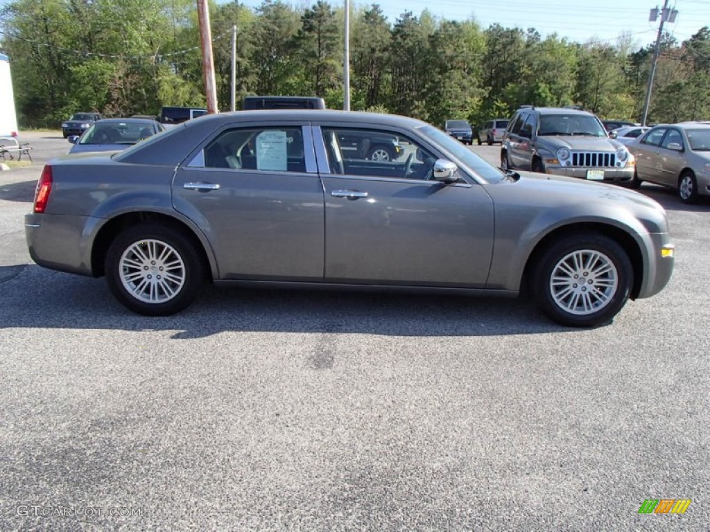 Tungsten Metallic 2010 Chrysler 300 Touring Exterior Photo #83116305