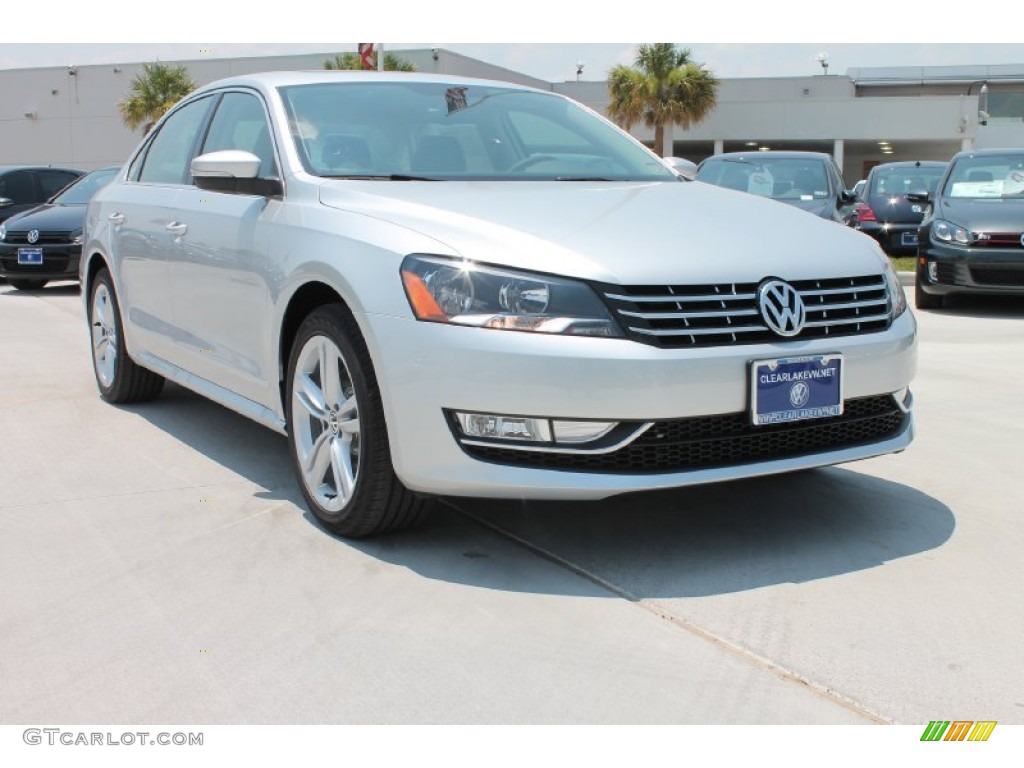 2013 Passat TDI SEL - Reflex Silver Metallic / Titan Black photo #1