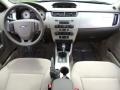Black - Focus SE Sedan Photo No. 9
