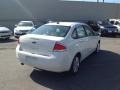 White Suede - Focus SEL Sedan Photo No. 5