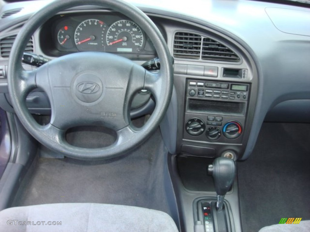 2002 Elantra GLS Sedan - Midnight Gray / Gray photo #11