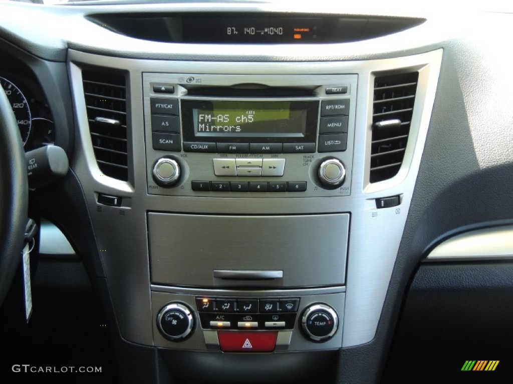 2012 Subaru Outback 3.6R Premium Controls Photos