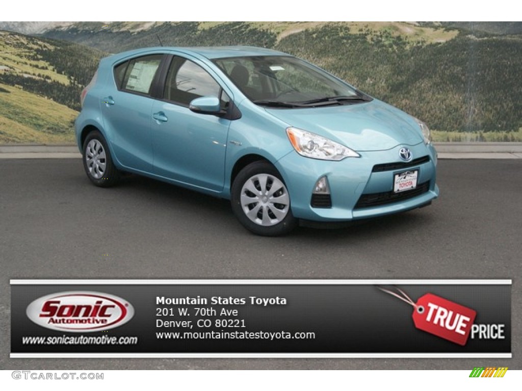 Summer Rain Metallic Toyota Prius c