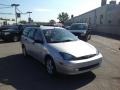 2004 CD Silver Metallic Ford Focus ZTW Wagon  photo #7