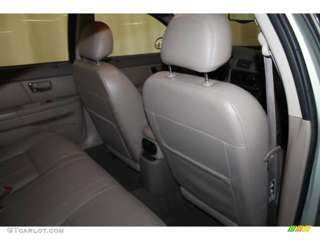 2003 Sable LS Premium Sedan - Gold Ash Metallic / Medium Parchment photo #23