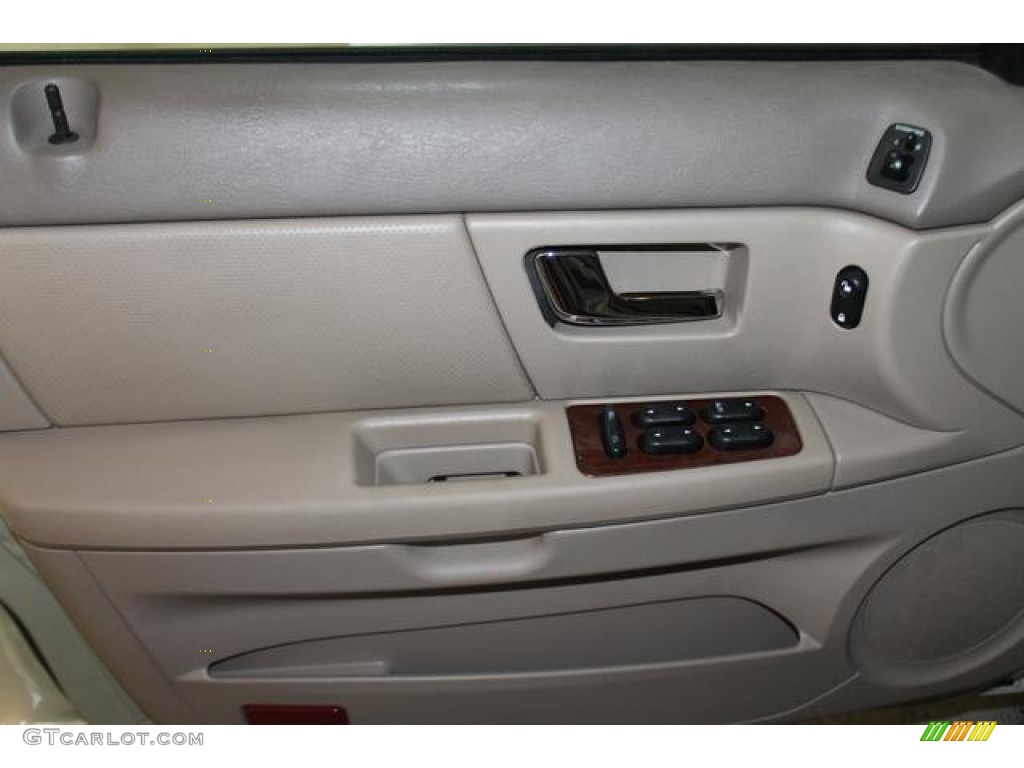 2003 Sable LS Premium Sedan - Gold Ash Metallic / Medium Parchment photo #29