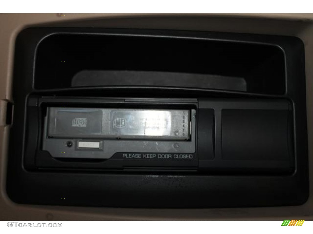 2003 Sable LS Premium Sedan - Gold Ash Metallic / Medium Parchment photo #38