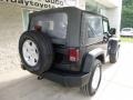 Black - Wrangler X 4x4 Photo No. 2