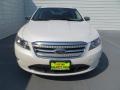 2010 White Platinum Metallic Tri-Coat Ford Taurus Limited  photo #8