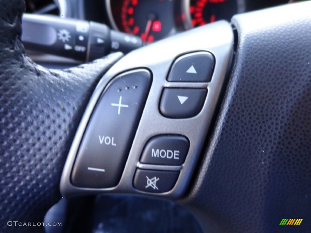 2007 Mazda MAZDA3 s Sport Sedan Controls Photo #83130013