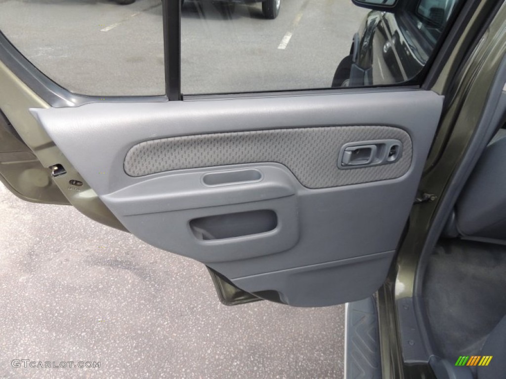 2003 Xterra XE V6 - Canteen Green Metallic / Charcoal photo #7