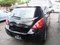 Super Black - Versa 1.8 S Hatchback Photo No. 8