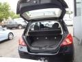 Super Black - Versa 1.8 S Hatchback Photo No. 9