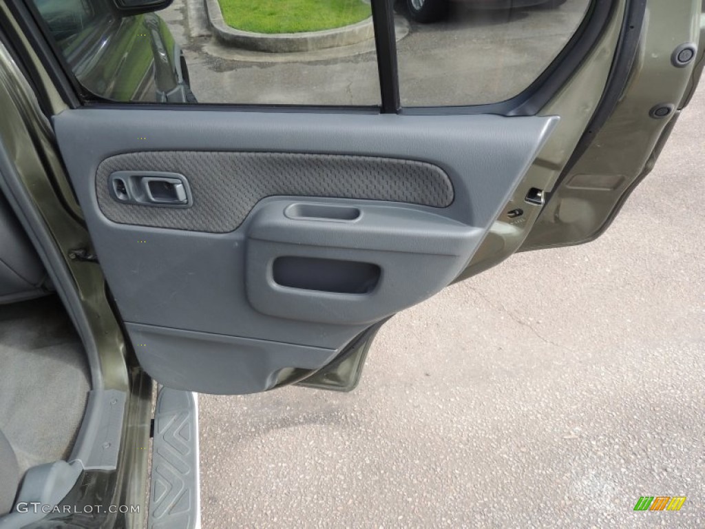 2003 Xterra XE V6 - Canteen Green Metallic / Charcoal photo #12