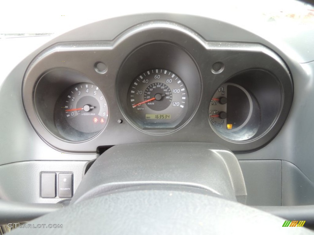 2003 Xterra XE V6 - Canteen Green Metallic / Charcoal photo #22