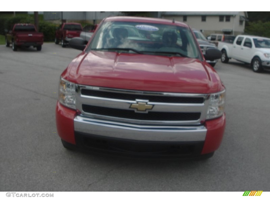 2008 Silverado 1500 LS Regular Cab - Victory Red / Dark Titanium photo #23