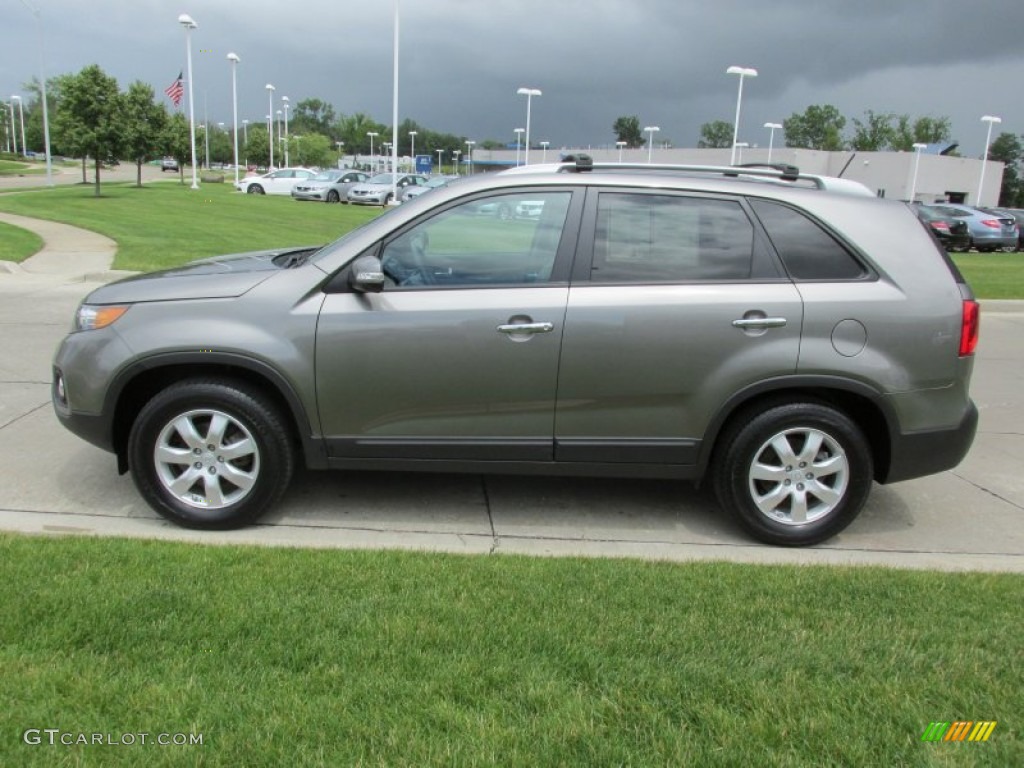 Titanium Silver 2011 Kia Sorento LX Exterior Photo #83134419