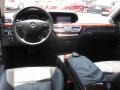 Black - S 550 Sedan Photo No. 21
