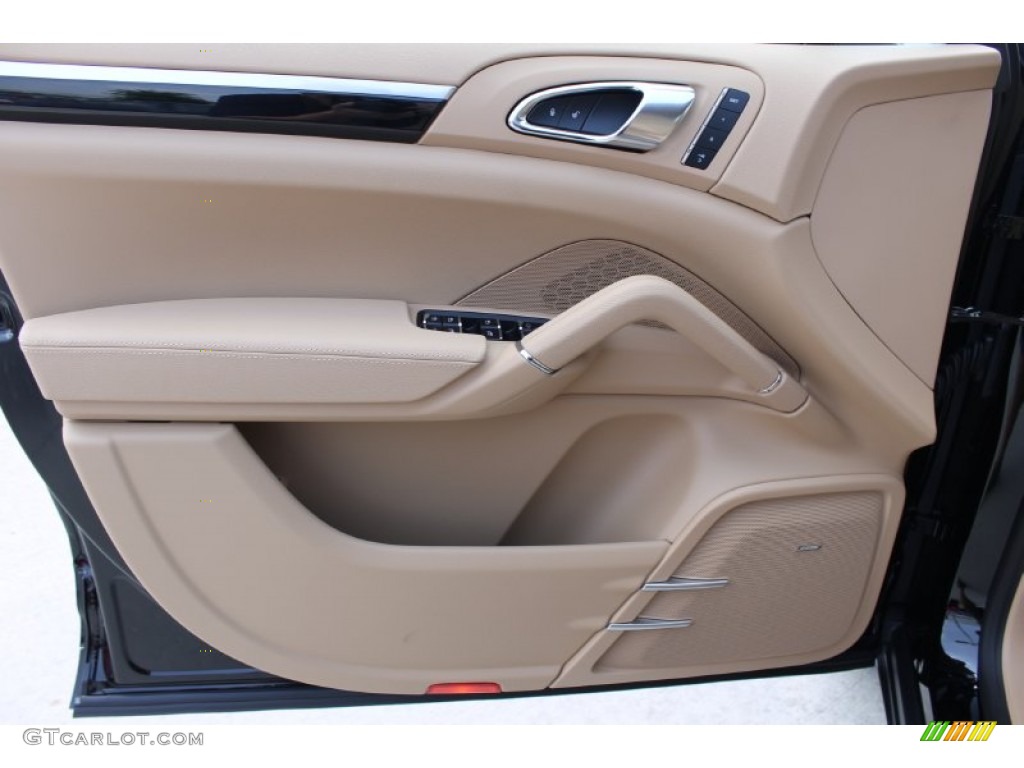 2013 Porsche Cayenne Diesel Luxor Beige Door Panel Photo #83137034