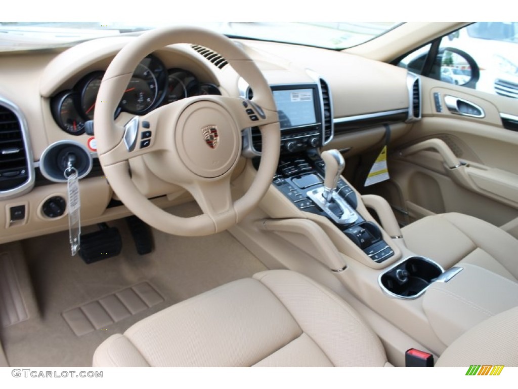 Luxor Beige Interior 2013 Porsche Cayenne Diesel Photo #83137068
