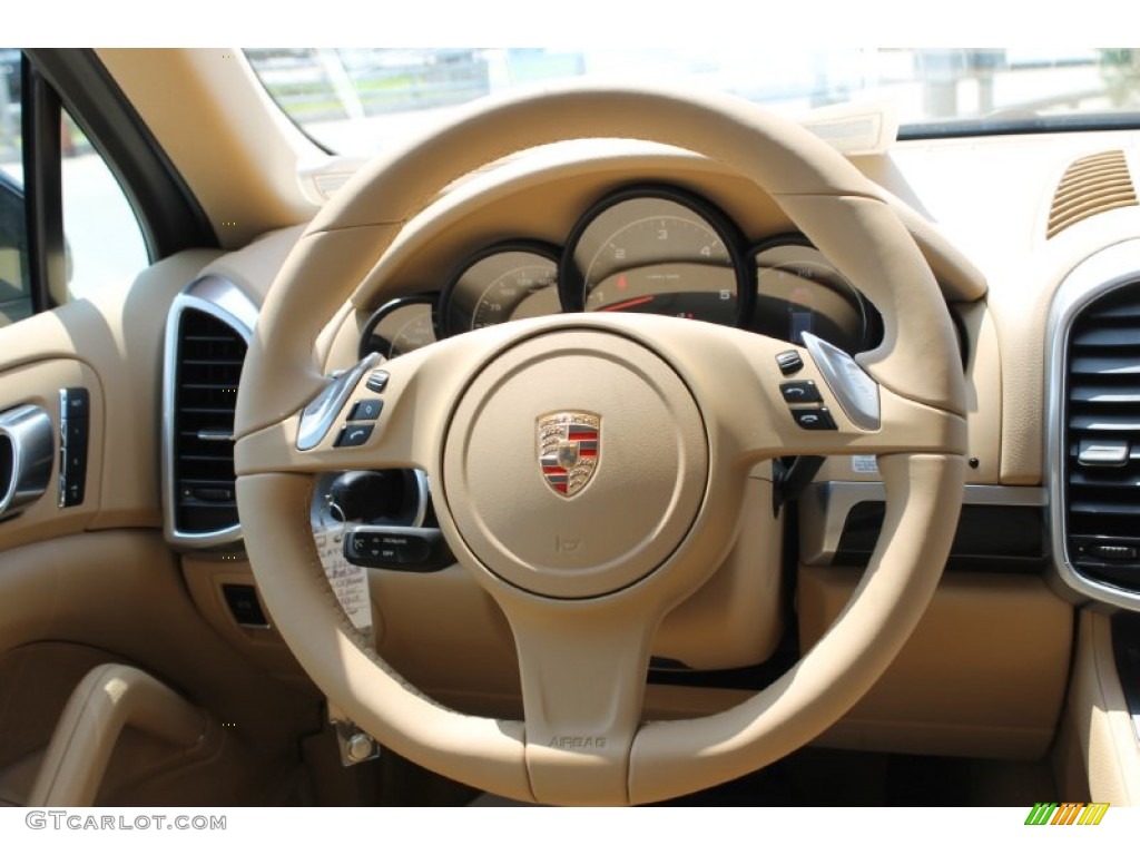 2013 Porsche Cayenne Diesel Luxor Beige Steering Wheel Photo #83137359