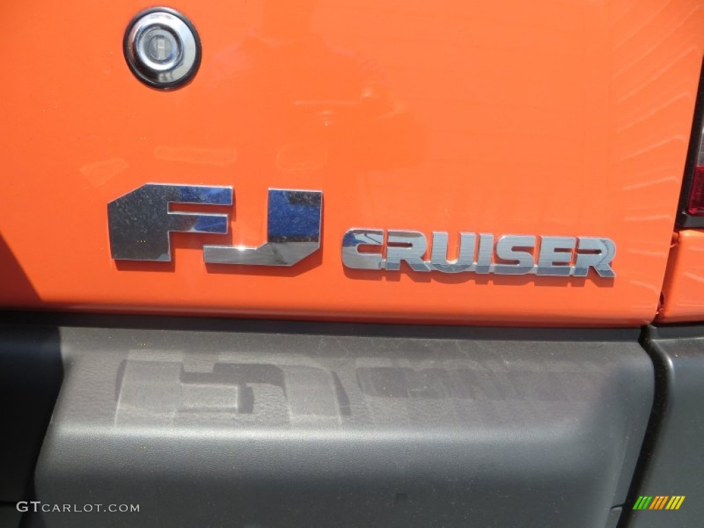 2013 FJ Cruiser 4WD - Magma Orange / Dark Charcoal photo #13