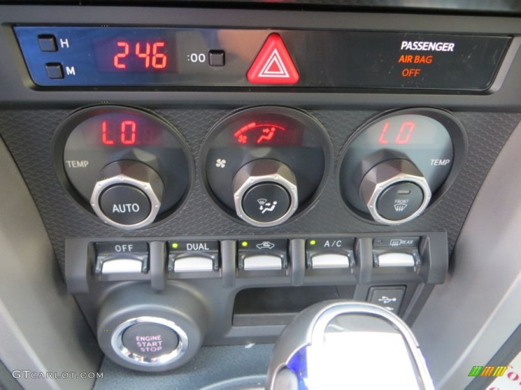 2013 Scion FR-S Sport Coupe Controls Photo #83139843