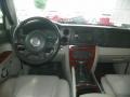 2006 Light Khaki Metallic Jeep Commander Limited  photo #15