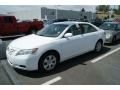 Super White - Camry LE Photo No. 4