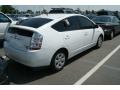 Super White - Prius Hybrid Photo No. 2