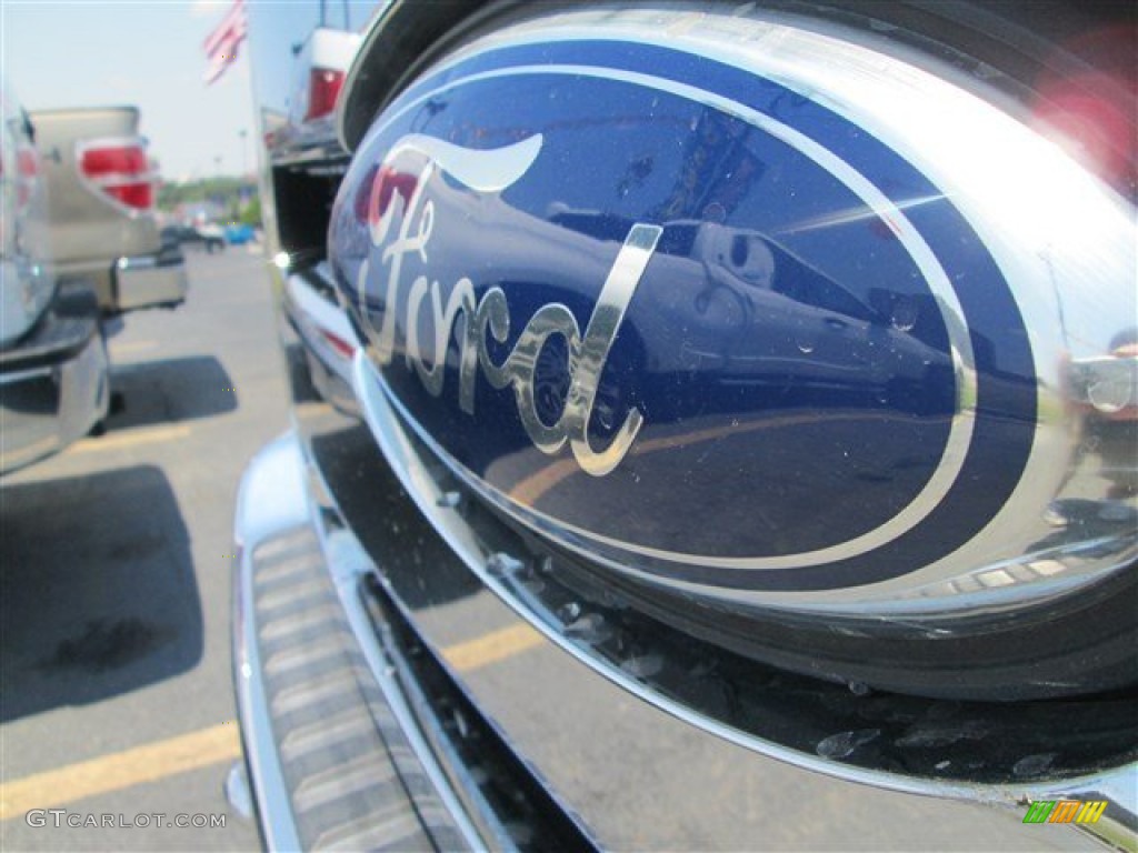 2011 F350 Super Duty Lariat Crew Cab 4x4 - Royal Red Metallic / Adobe photo #3