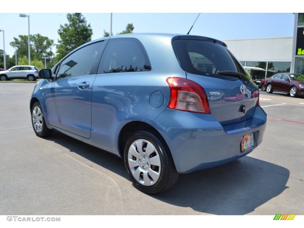 2007 Yaris 3 Door Liftback - Bayou Blue Metallic / Dark Charcoal photo #3
