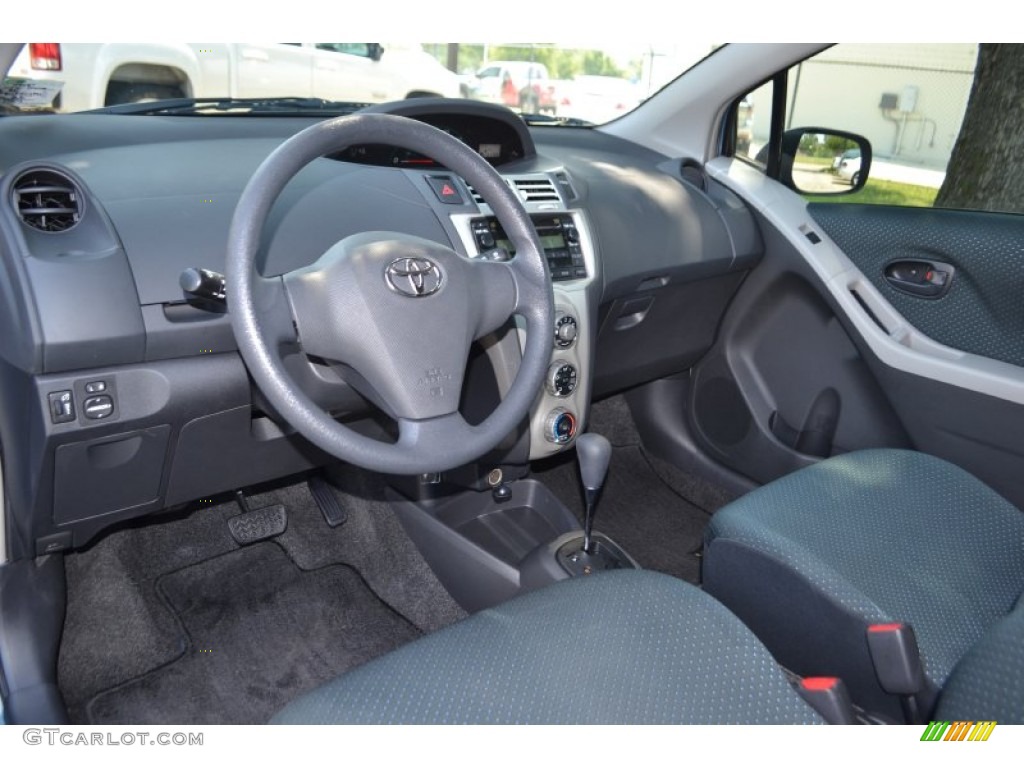 2007 Yaris 3 Door Liftback - Bayou Blue Metallic / Dark Charcoal photo #14