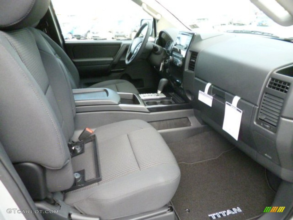 2013 Titan SV King Cab 4x4 - Brilliant Silver / Charcoal photo #10
