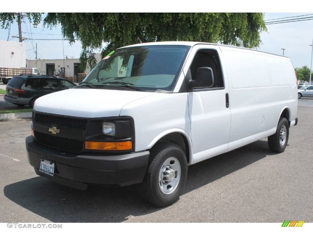 Summit White 2012 Chevrolet Express 2500 Cargo Van Exterior Photo #83159194