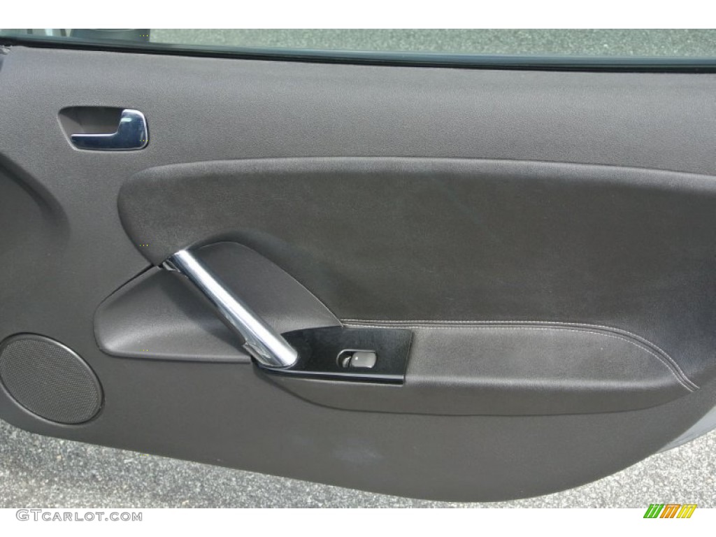 2007 Saturn Sky Roadster Door Panel Photos