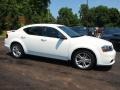New Bright White - Avenger SE V6 Photo No. 2