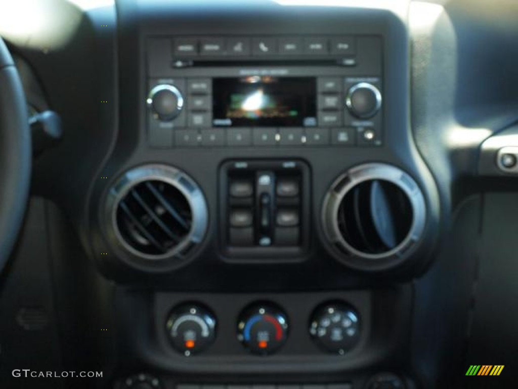 2013 Wrangler Unlimited Sport 4x4 - Rock Lobster Red / Black photo #6