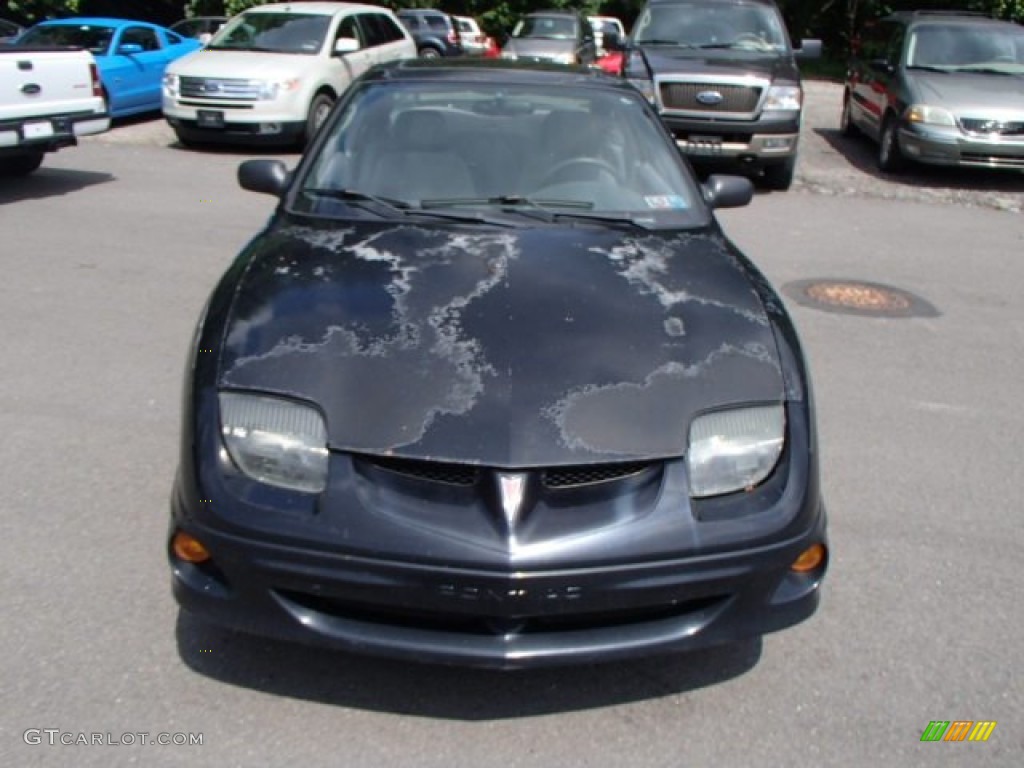 2002 Sunfire SE Coupe - Black / Graphite photo #3