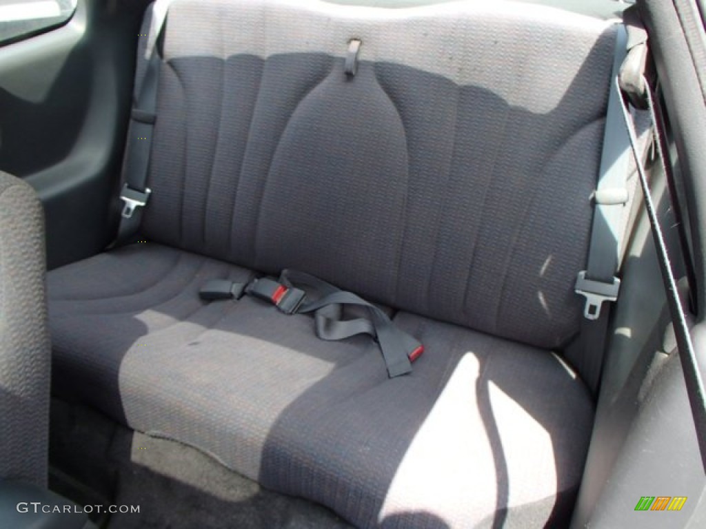 2002 Sunfire SE Coupe - Black / Graphite photo #12