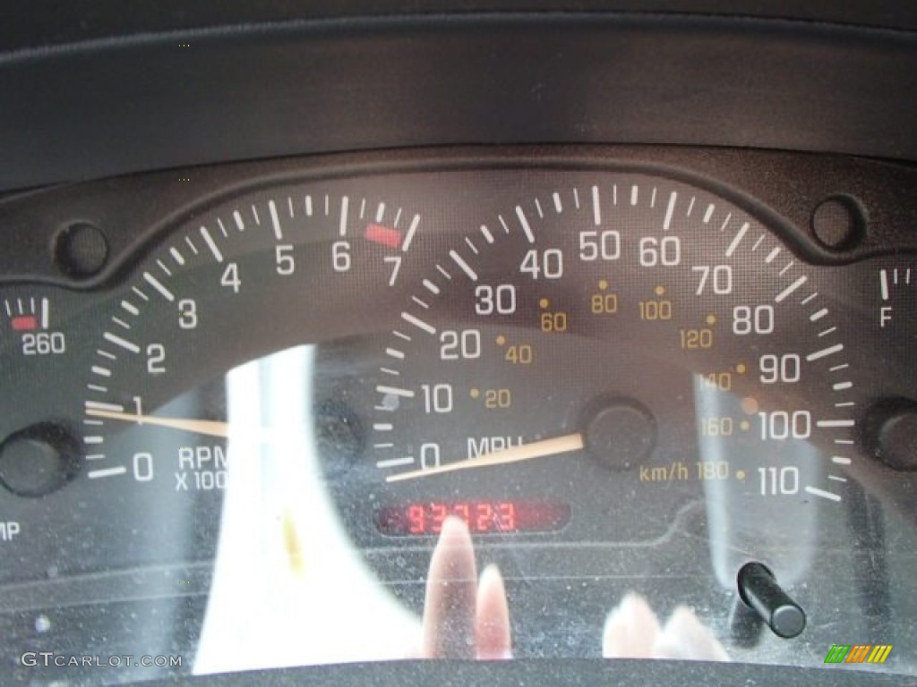 2002 Sunfire SE Coupe - Black / Graphite photo #24