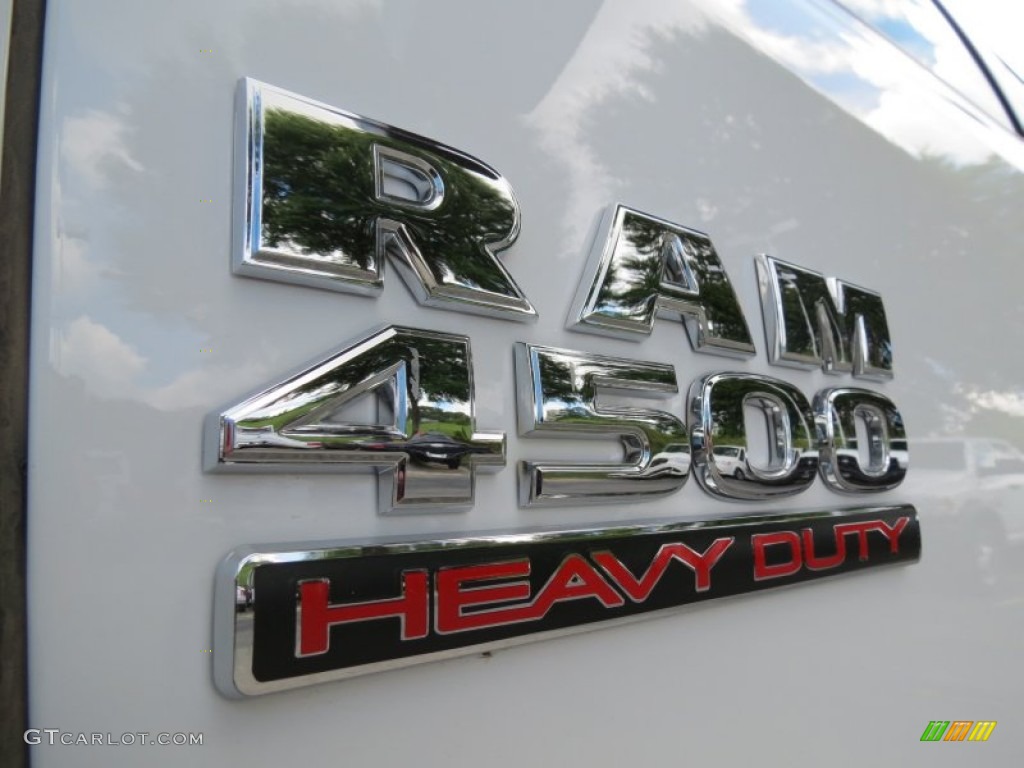 2013 Ram 4500 Crew Cab 4x4 Chassis Marks and Logos Photos
