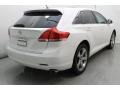 Blizzard White Pearl - Venza V6 Photo No. 9